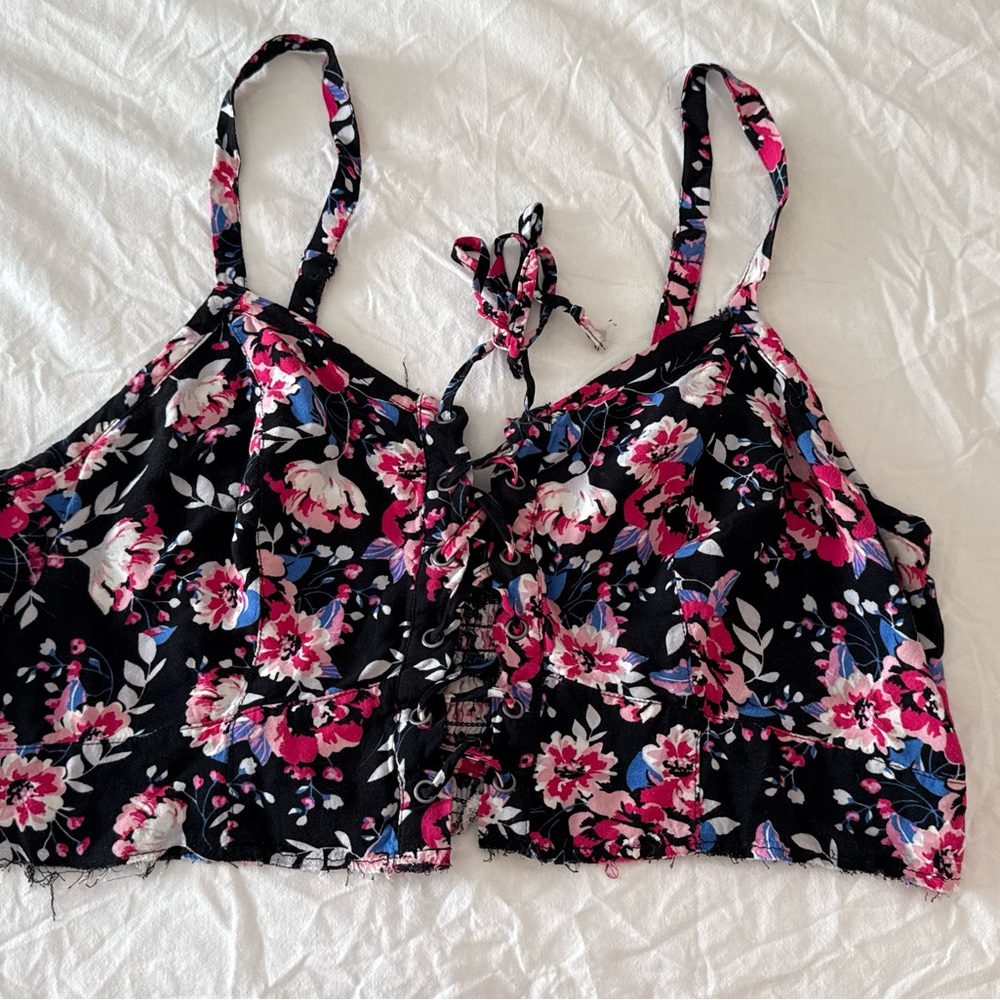 Floral Lace-Up Crop Top